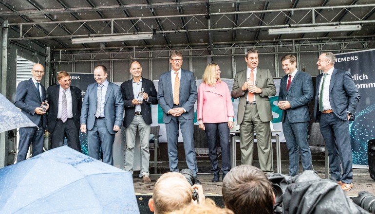 Siemens commissions green hydrogen plant