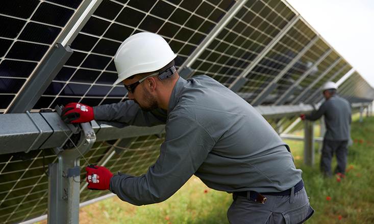 Zelestra, EDP ink solar-battery PPA Zelestra